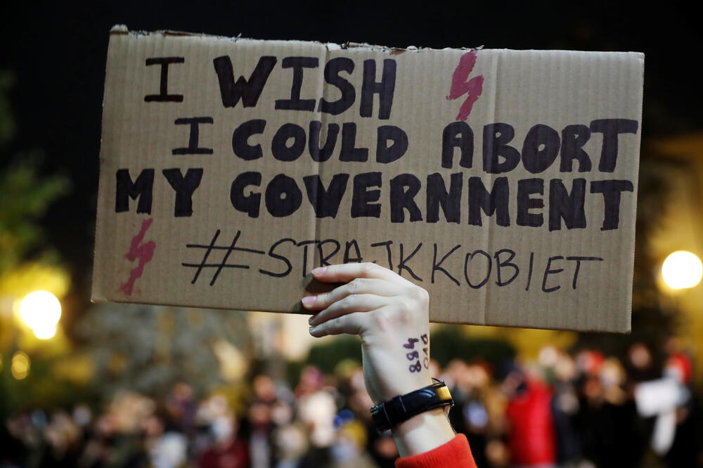 Poljska i abortus: Zakon stupio na snagu