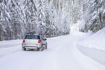 Koja je kazna za vožnju vozilom prekrivenog snegom?